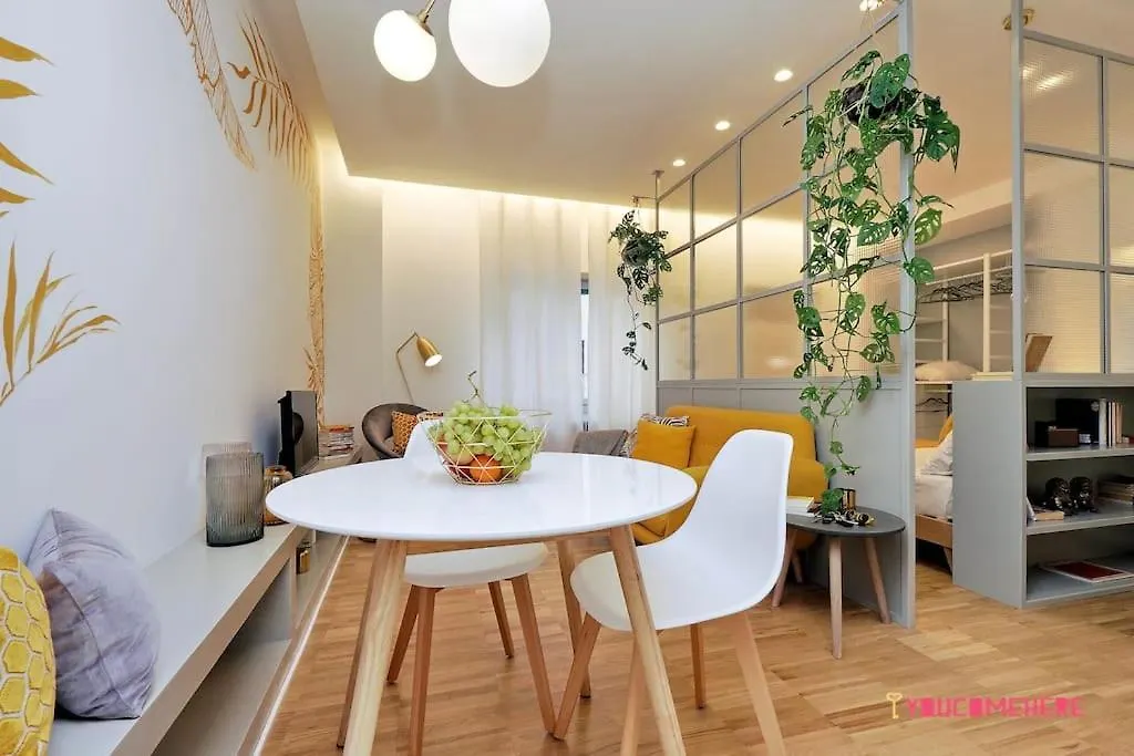 Ych-Renovated And Design Flat Close To The Center Rome 0*,